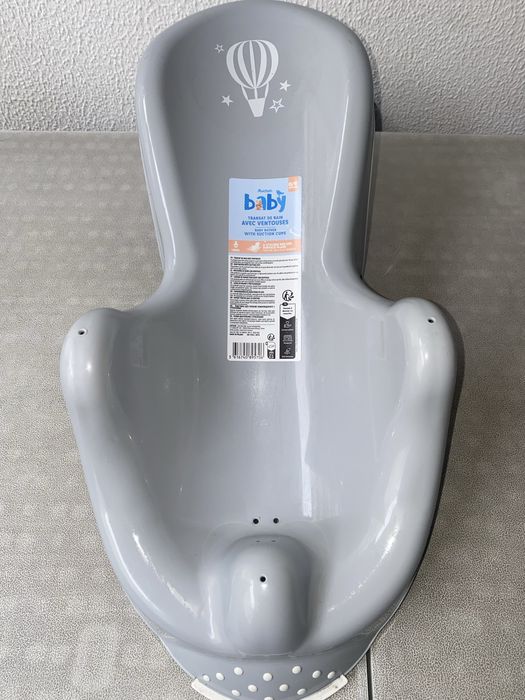 Banheira com adaptador para bebé. Como novo.