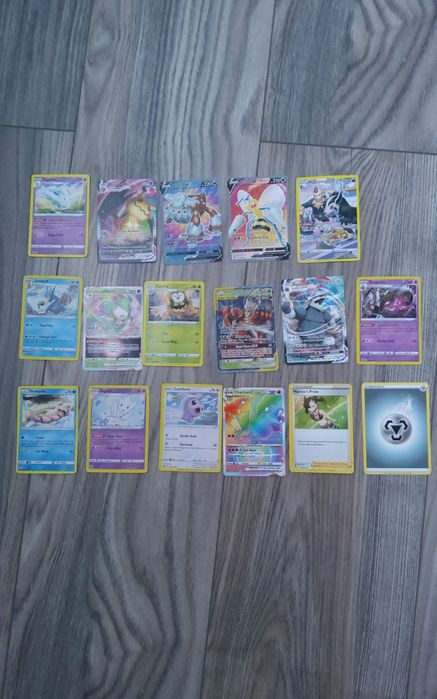 Zestaw kart pocemon