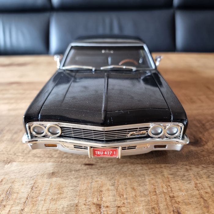 Chevrolet Biscayne 66 ERTL American Muscle 1:18