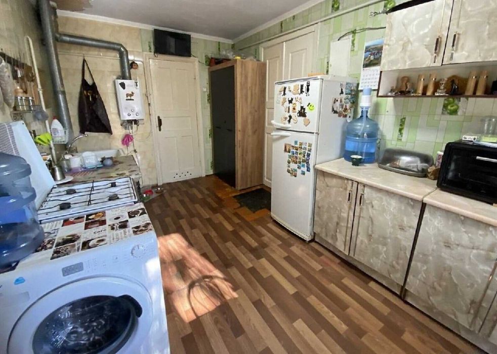 Продаж частини будинку в Центрі