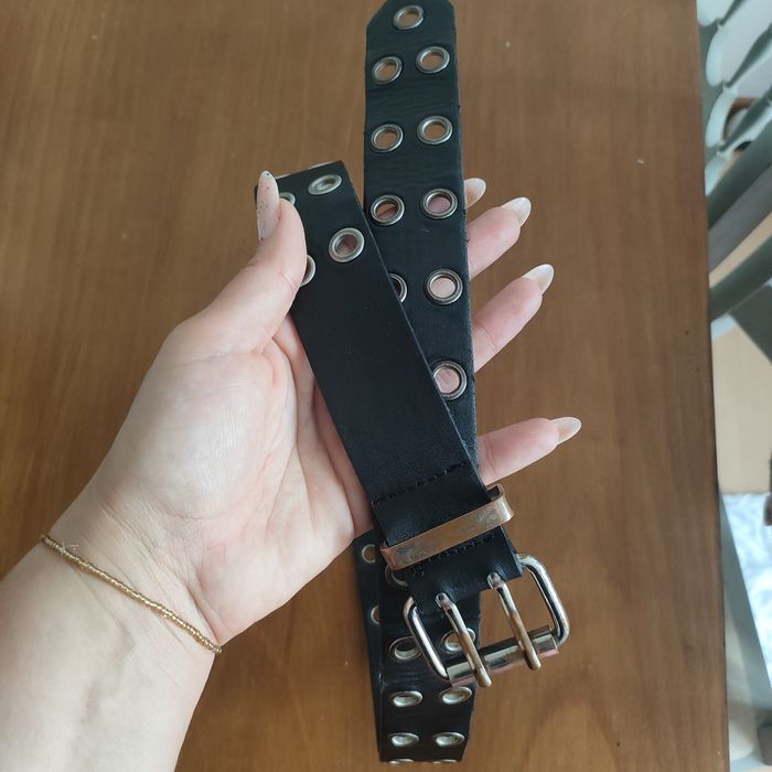 Pasek w dziurki Bershka 102 cm