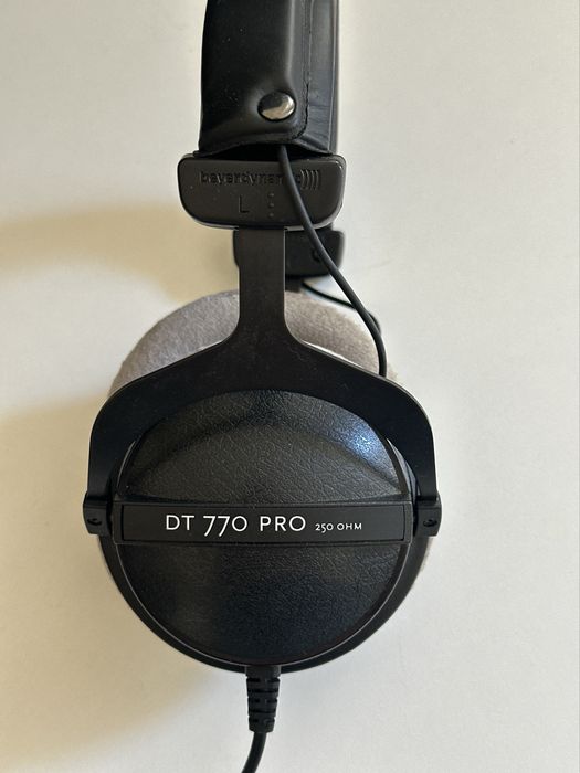 Навушники Beyerdynamic DT 770 PRO (250 Ohm)