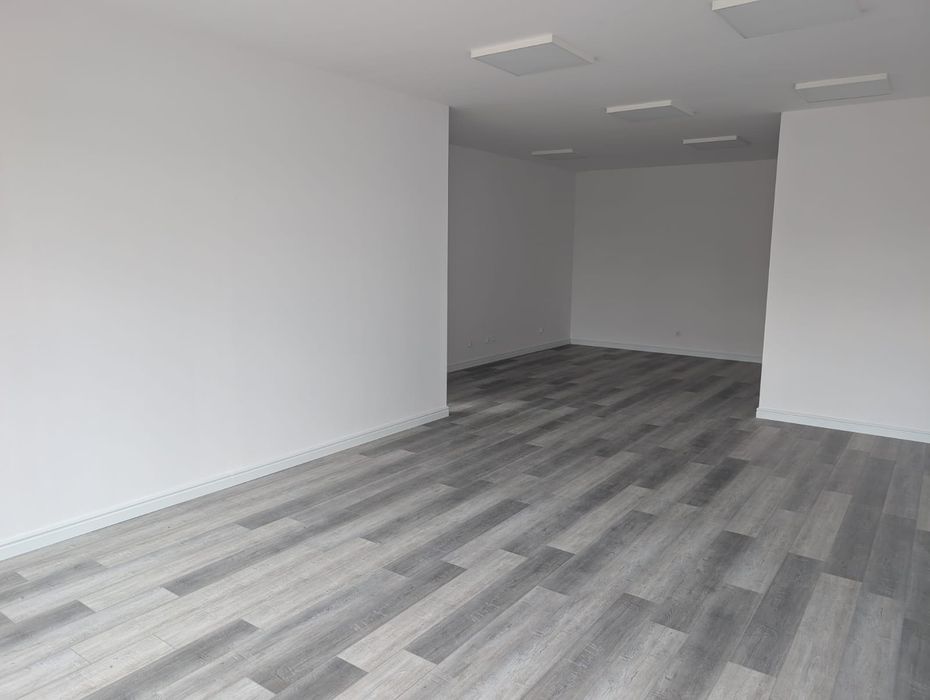 Lokal usługowy 60 m² | Parter | Duża witryna | Świetna lokalizacja