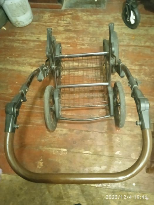 Продам Детскую Коляску
