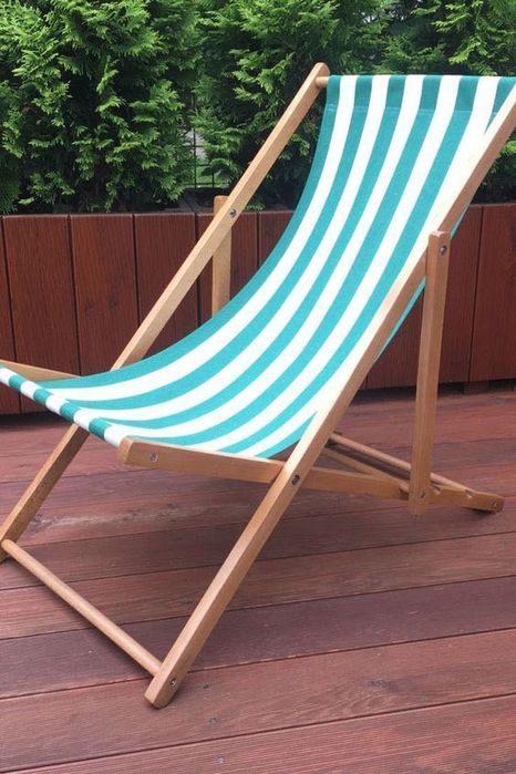 Cadeiras de madeira de exterior