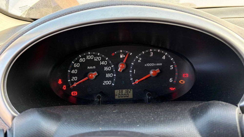 Nissan Micra K12 - Viatura para Peças