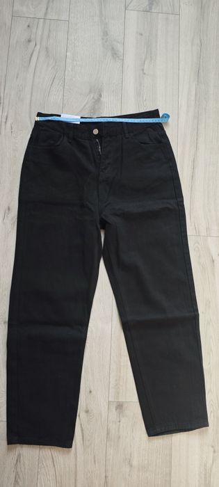 Джинси чорні нові  mom jeans