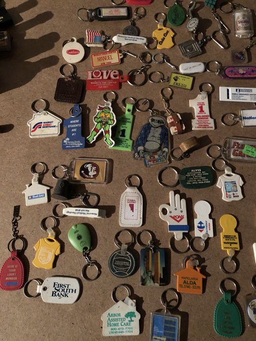Lote de porta chaves antigos