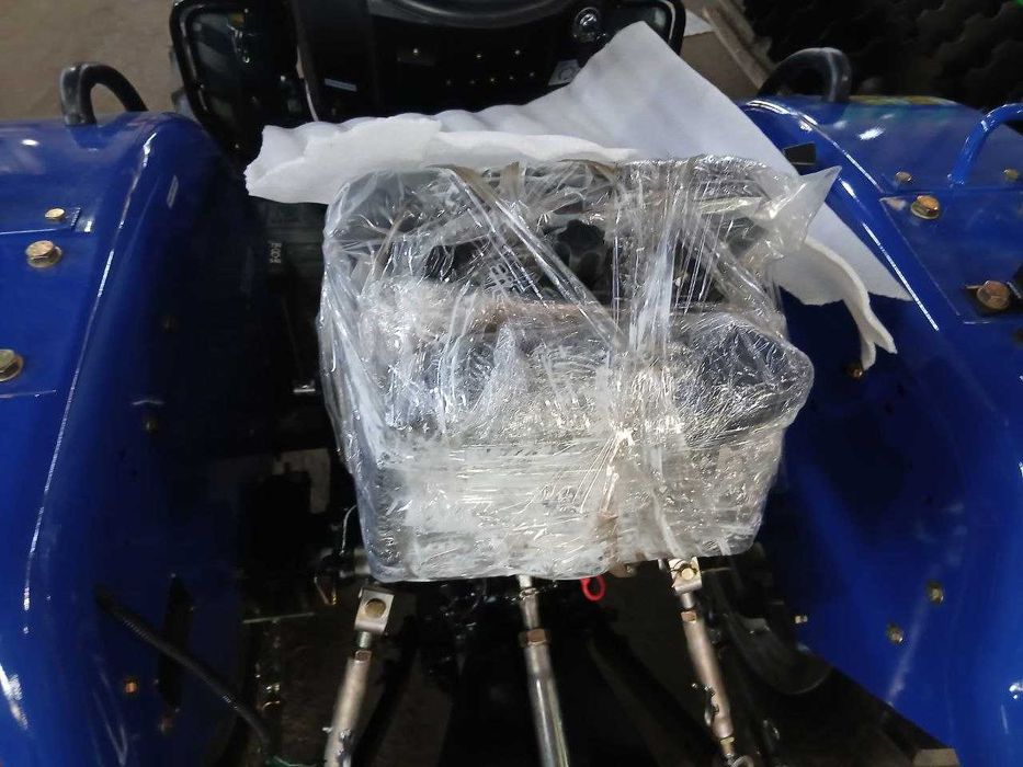 Мінітрактор DongFeng 244 DG2U 4х4 24 к.с. Комплект масел Гарантія2р