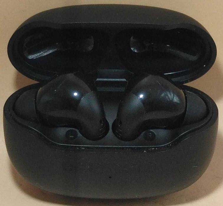 Навушники бездротові Urbanista Santiago