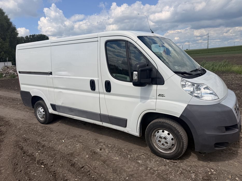 Wynajem busa Fiat Ducato