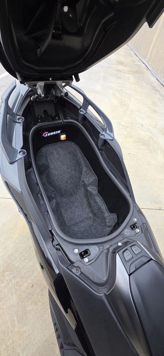 Yamaha Tmax 560 tech max