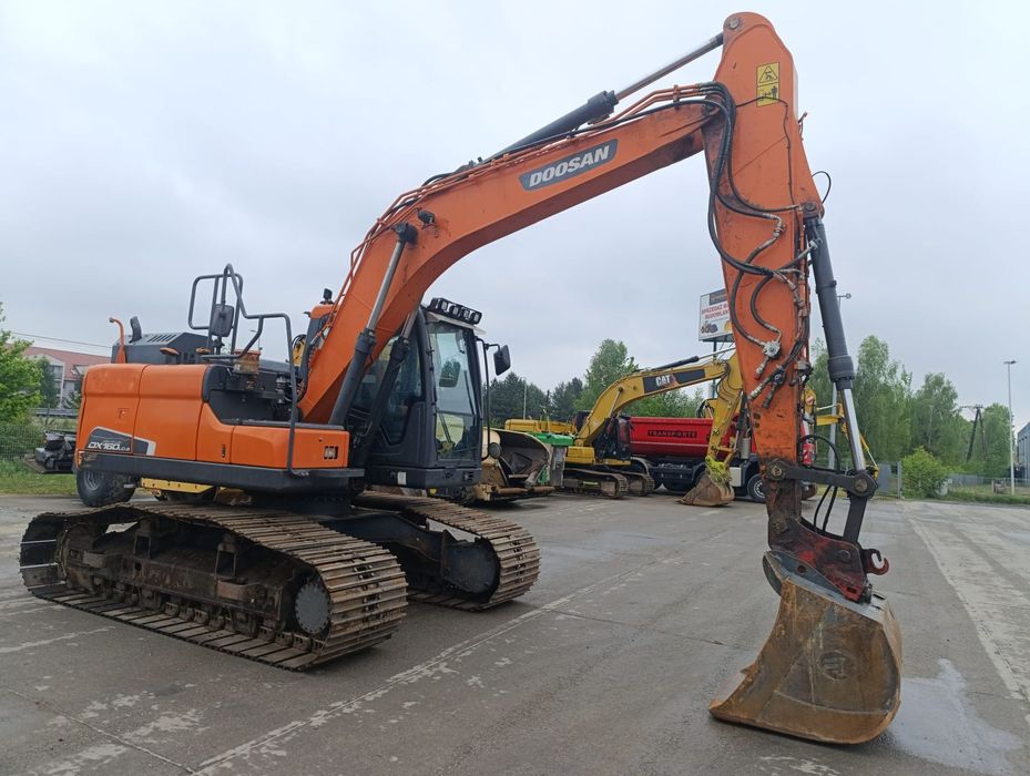 Doosan DX160LC-5