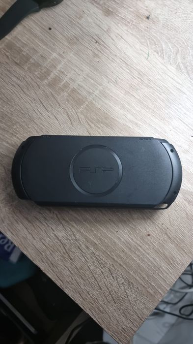 Psp Playstation portátil  com 3 jogos