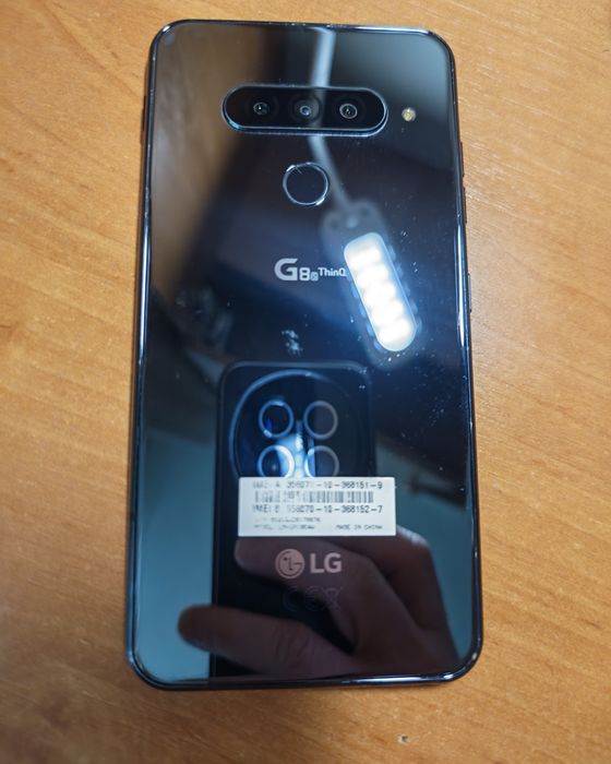 LG G8s Thinq 8/128 ГБ, mirror black , 2 сім
LG G8S ThinQ
LG G8S ThinQ