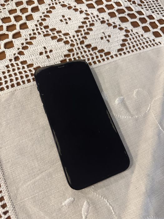 Iphone 12, 64gb. Bom estado.
