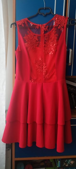 Sprzedam kreacje na różne okazje