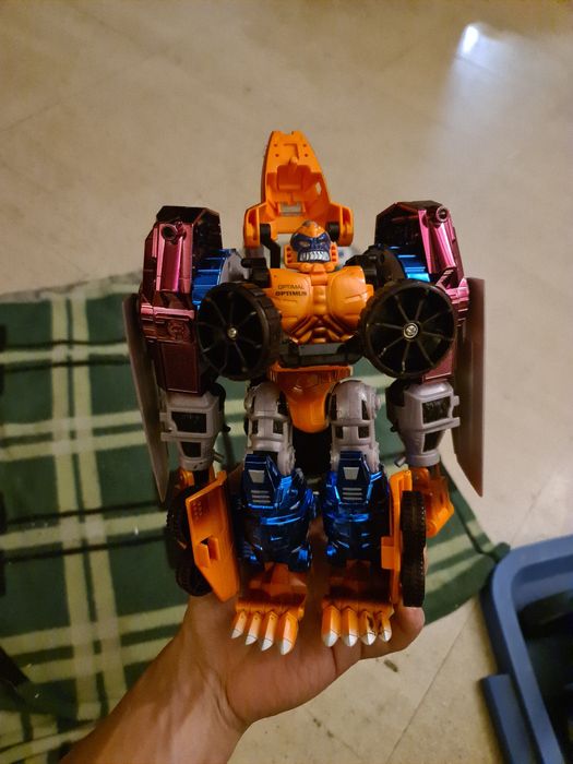 Hasbro Transformers Optimal Optimus Beast Wars Action Figure 1998