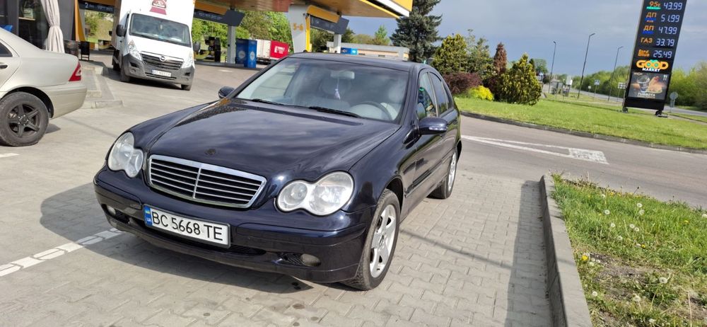 Продам Mersedes  c180