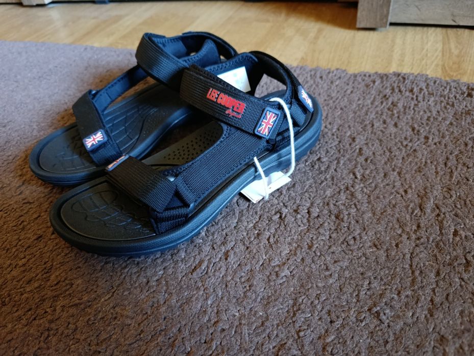 Nowe sandały Lee Cooper