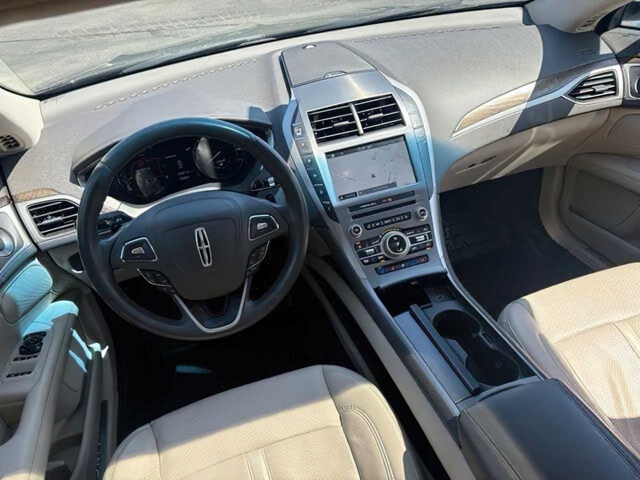 Lincoln MKZ 2.0      2018