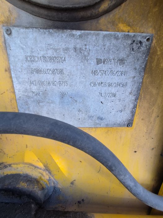 Продам  екскаватор Jcb3cx