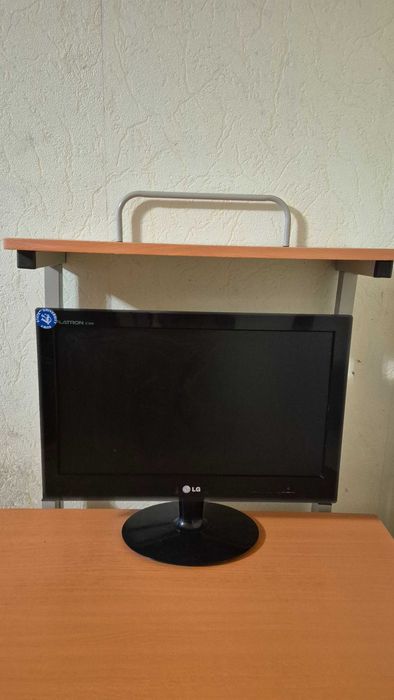 Монітор  комп'ютерний