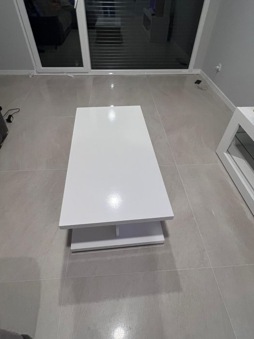 Mesa de centro branca