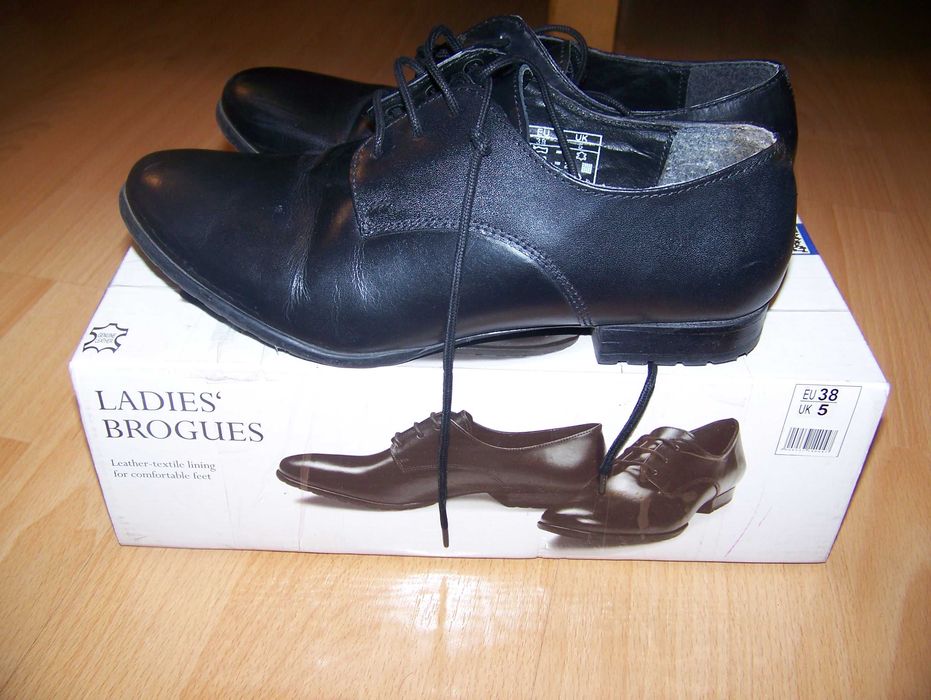 Buty ze skóry 38
