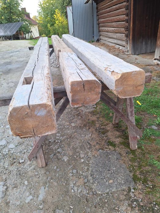 Stare belki ponad 150letnie sosnowe ciosane