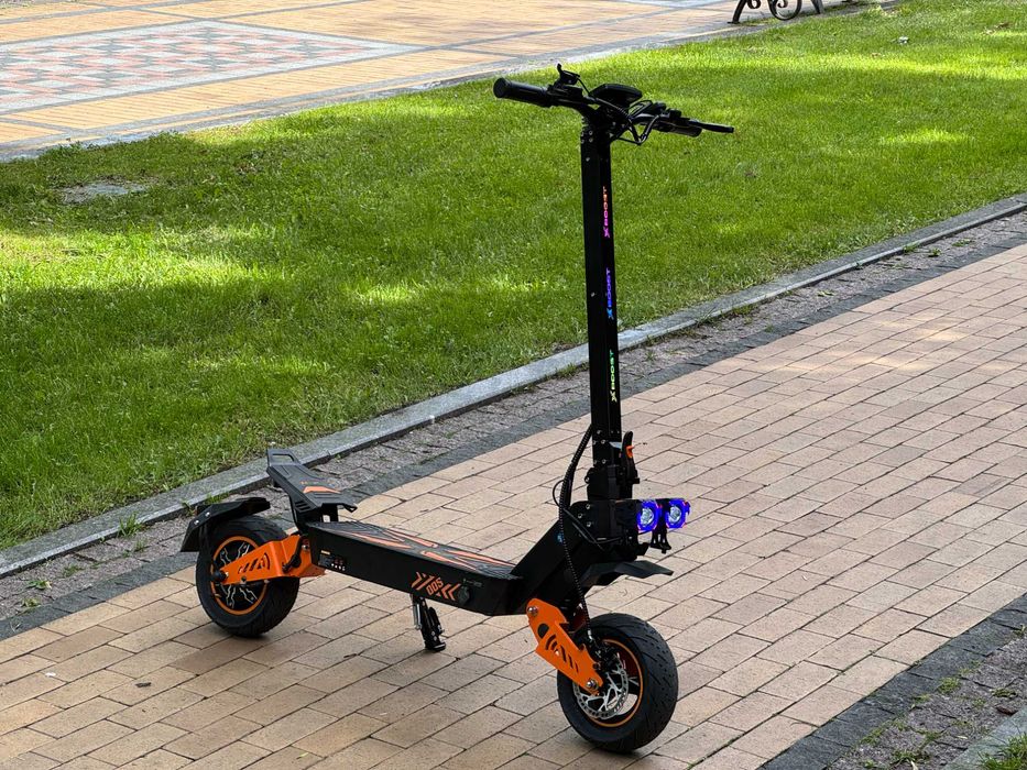САМОВИВІЗ, Швидкий Електросамокат XB00ST 005 (1500вт/60вольт/75км/год), Електричний самокат