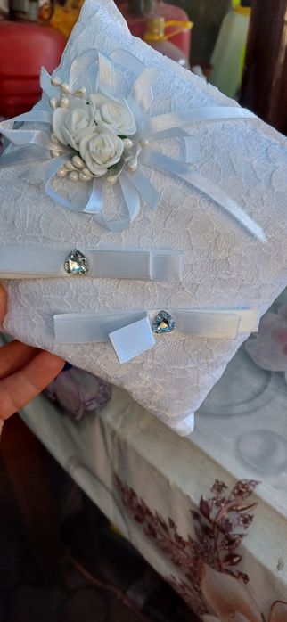 Весільна подушечка