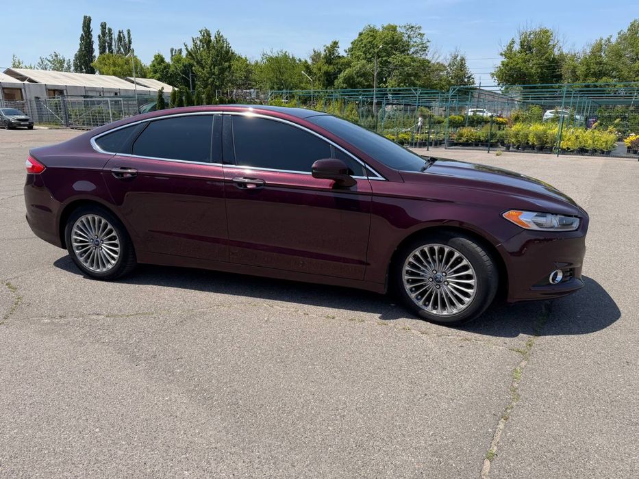 ford fusion titanium