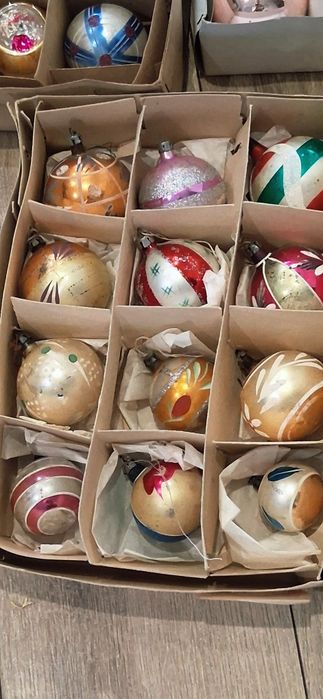 Bombki szklane z czasów prl