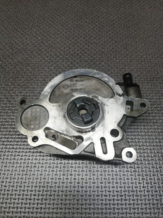Pompa vacum 2 l TDI Volkswagen Skoda Audi 03l14#5207