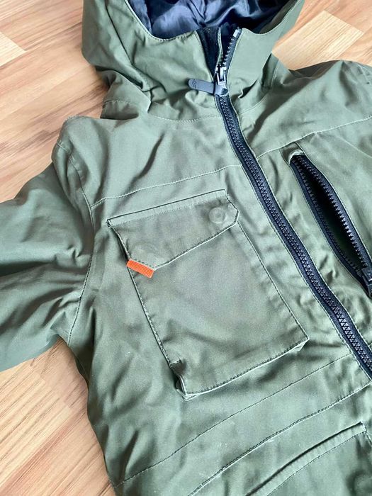 Kurtka zimowa 4F khaki 128cm