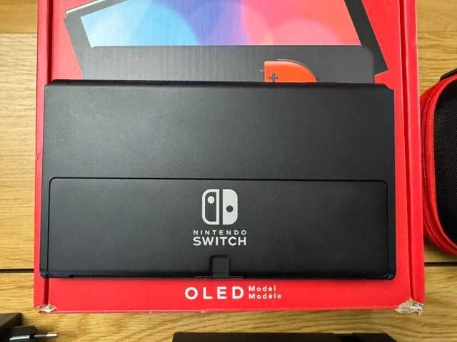 Konsola NINTENDO Switch Oled Czerwono-niebieska + Ring Fit Adventure Gra NINTENDO SWITCH