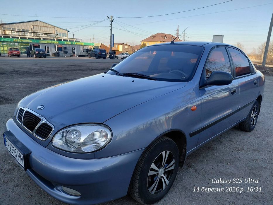 Продам автомобіль Део Ланос.