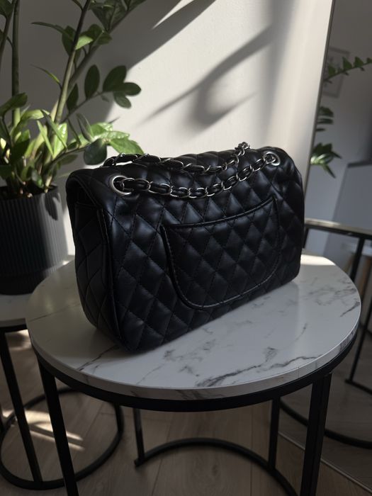 Популярна сумка в стилі шанель chanel стьобана трендова сумочка