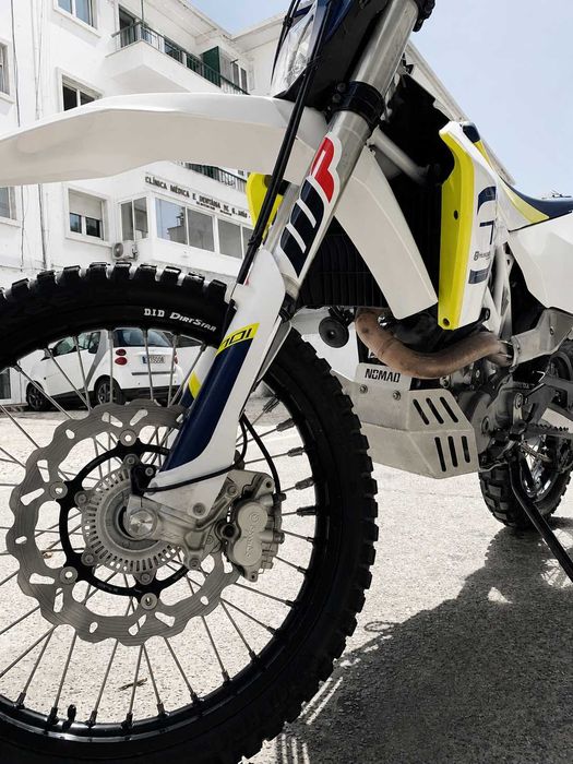 Husqvarna 701 Enduro – 2017 | 17.000 km | Muito equipada