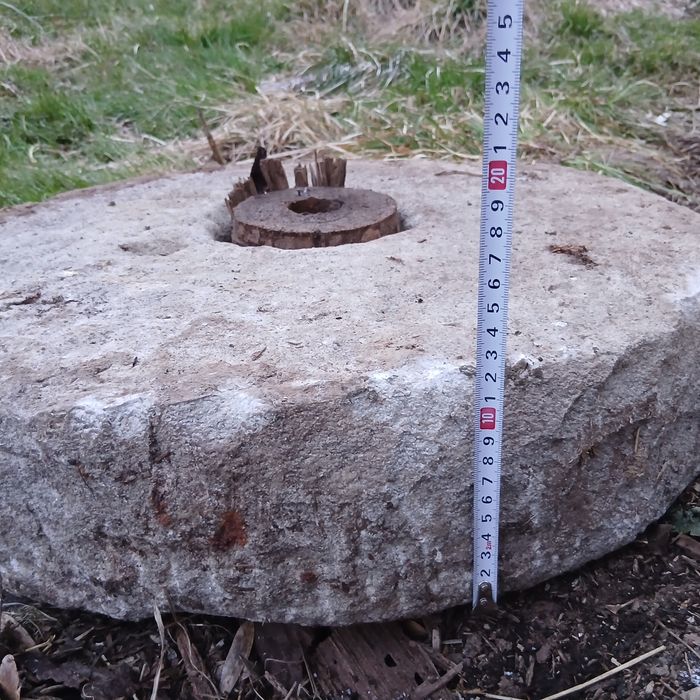 Kamień Młyński 60 CM
