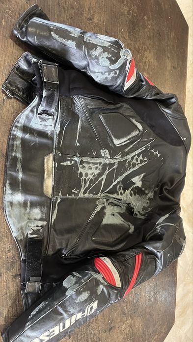 Reparaçoes de vestuario de pele motociclistas