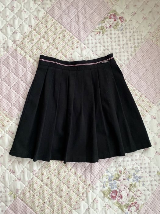 Czarna krótka plisowana spódniczka XS 34 coccodrillo coquette basic