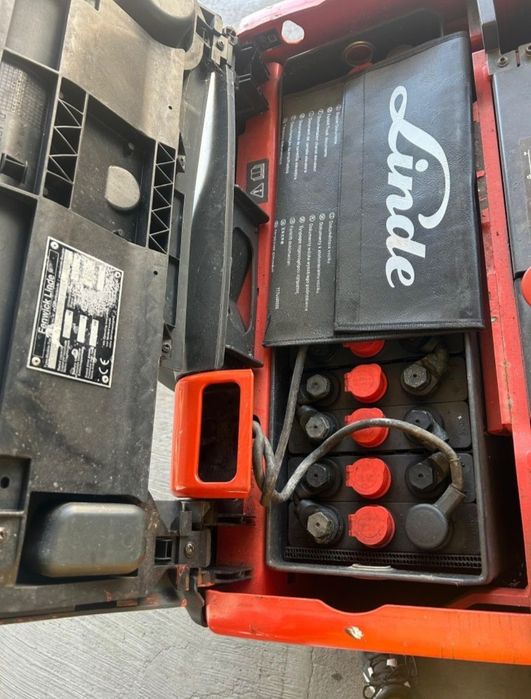 Stacker porta paletes eléctrico