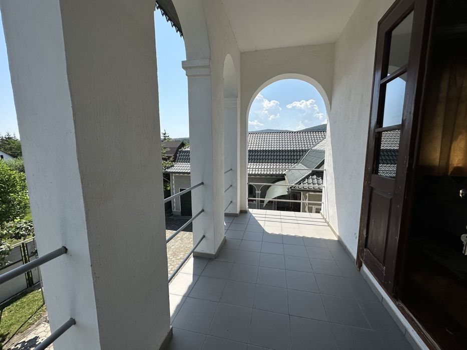 Здається в оренду