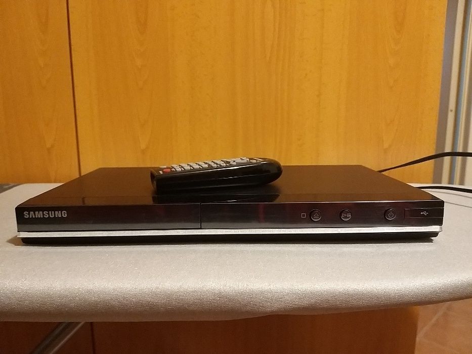 Samsung DVD player, like new physically64354217780225122