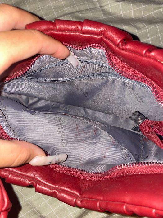 сумка багет красная