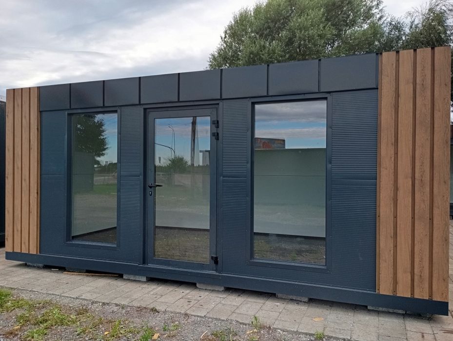 Dostępny od ręki pawilon handlowy, gastronomiczny, biurowy