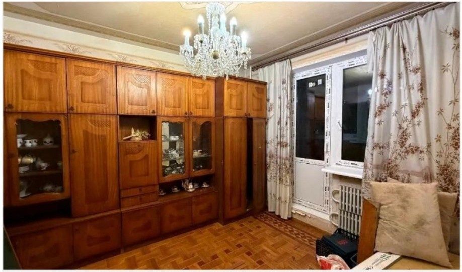 Сдам 2к квартиру коммунальные пополам