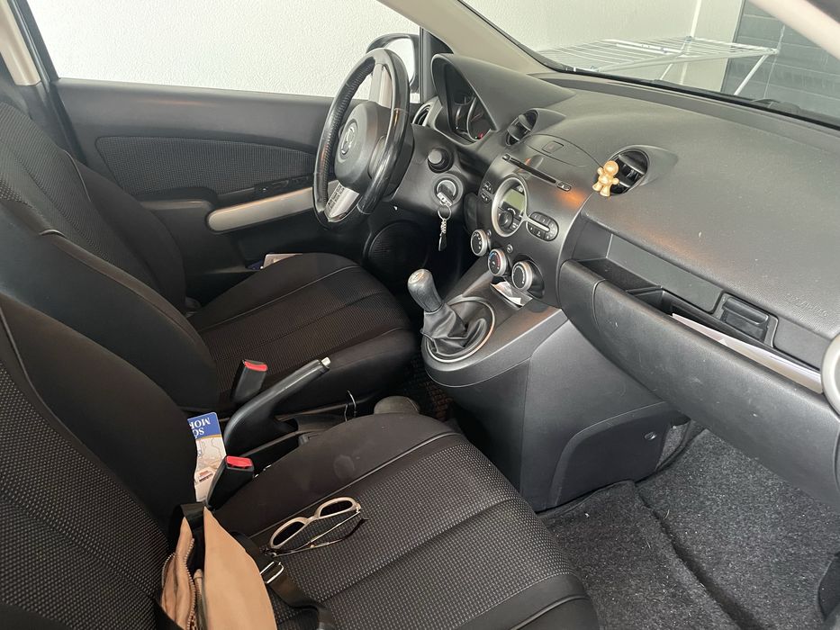 Vendo Mazda 2 1.3 de 2009